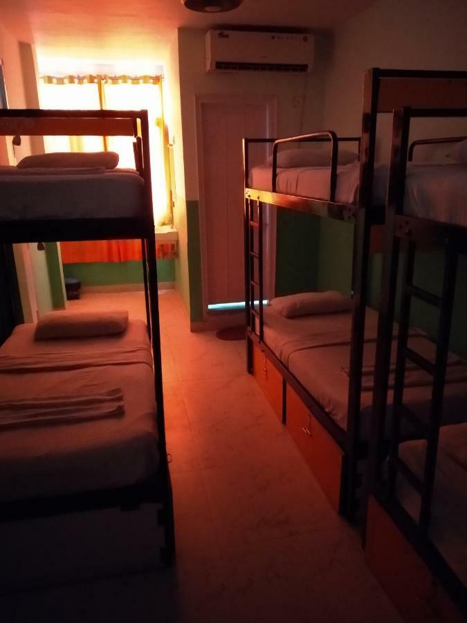 ניו דלהי Bunk Hostel Delhi מראה חיצוני תמונה